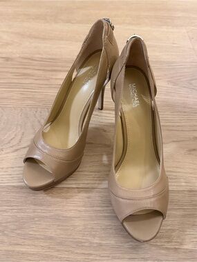 Michael Kors Beige Peep-Toe Stiletto Heels